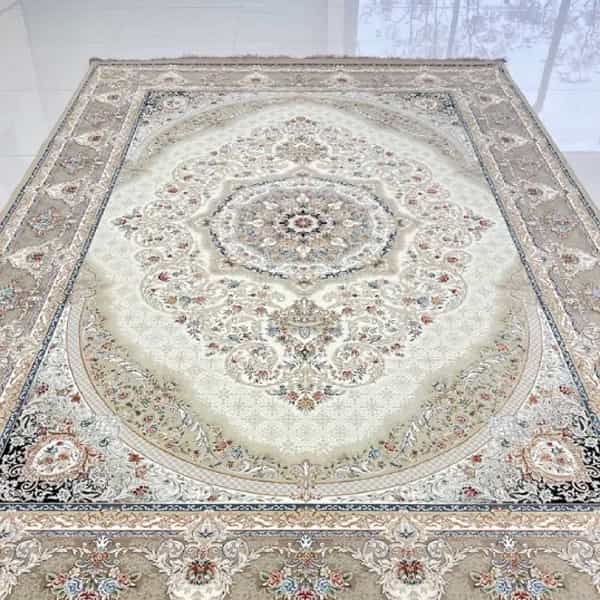 تصویر 1 از قیمت خرید فرش بدون ترنج کرمی با فروش عمده